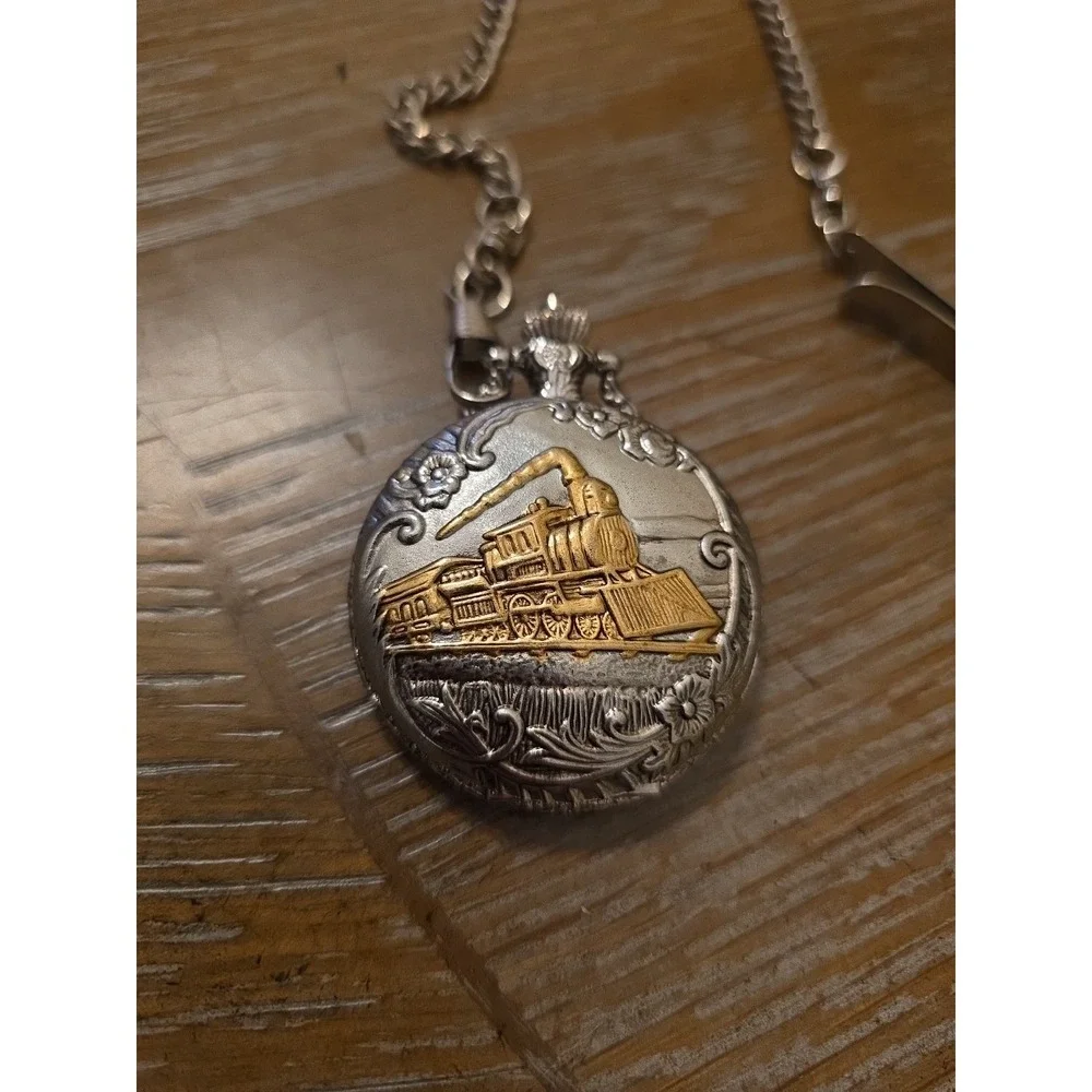 Vintage Steam Engine Train Quartz Pocket Watch Silver Gold Tone with Chain‎